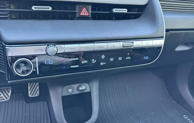 HYUNDAI IONIQ 5 73 kWh AWD Project 45 photo 14 13834
