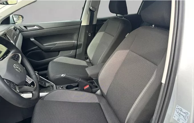 VOLKSWAGEN POLO 1.0 TSI 95 S&S DSG7 VW Edition extérieur trois quart arrière droit 560312