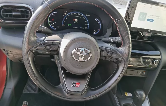 TOYOTA YARIS CROSS Hybride 116h 2WD GR SPORT photo 12 1102922