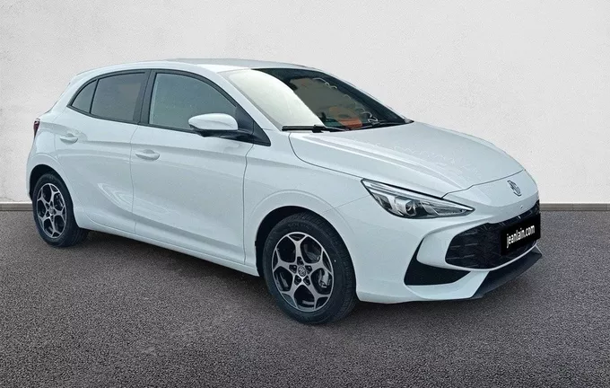 MG MG3 1.5 L Hybrid+ 195 ch Luxury extérieur trois quart arrière gauche 7615