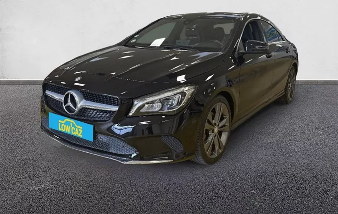 MERCEDES CLA 200 d 7-G DCT Sensation extérieur trois quart avant gauche 213121