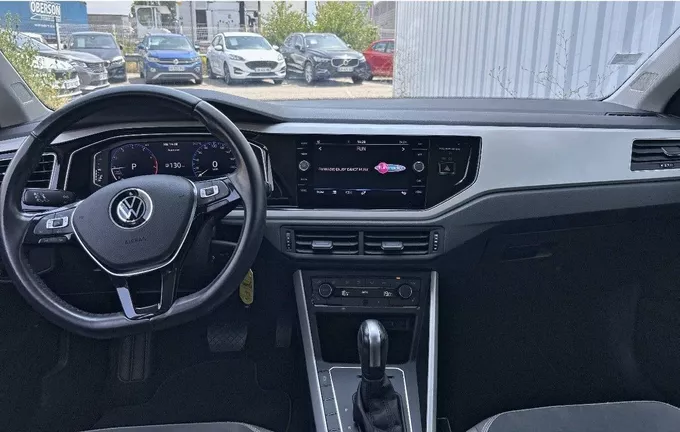VOLKSWAGEN POLO 1.0 TSI 115 S&S DSG7 Carat extérieur trois quart avant droit 213471