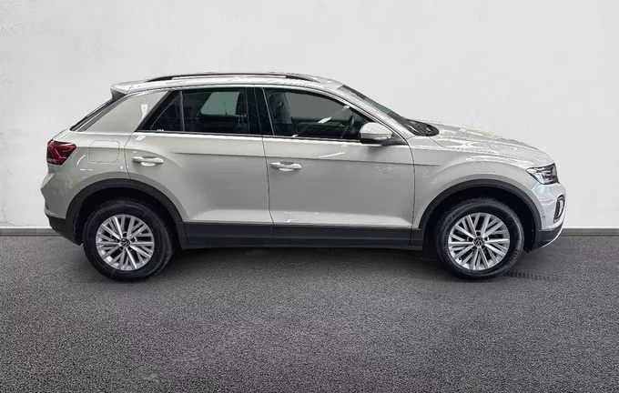 VOLKSWAGEN T-ROC 1.0 TSI 110 Start/Stop BVM6 Life Business extérieur côté droit 213230