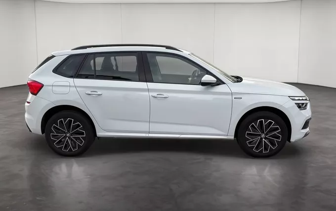 SKODA KAMIQ 1.0 TSI Evo 110 ch DSG7 Young Edition extérieur côté droit 2132294