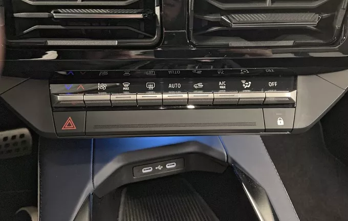 ALPINE A290 A290 Premiere Edition photo 14 2126075