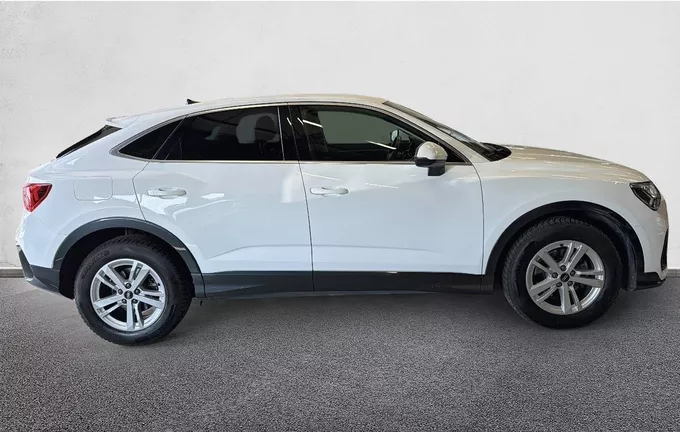 AUDI Q3 Sportback 35 TDI 150 ch S tronic 7 Business line extérieur côté droit 212431