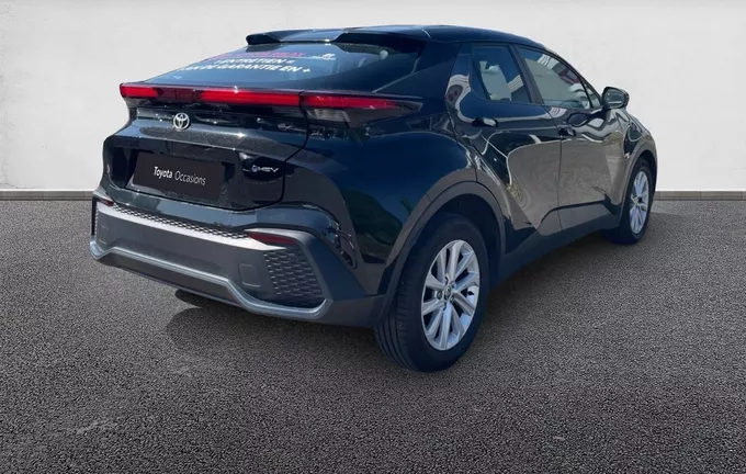 TOYOTA C-HR Hybride 140 Dynamic extérieur trois quart arrière droit 1103737