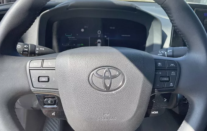 TOYOTA C-HR Hybride 140 Dynamic photo 12 1103737