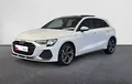 Miniature AUDI A3 Sportback TDI 150 S tronic 7 S line extérieur trois quart avant gauche 2126819