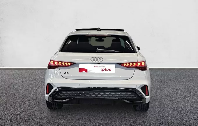 AUDI A3 Sportback TDI 150 S tronic 7 S line extérieur arrière 2126819