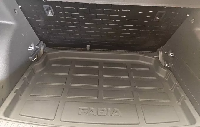 SKODA FABIA 1.0 MPI 80 ch BVM5 Active photo 10 2129466