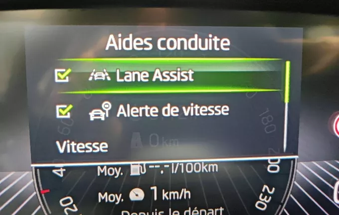 SKODA FABIA 1.0 MPI 80 ch BVM5 Active photo 17 2129466