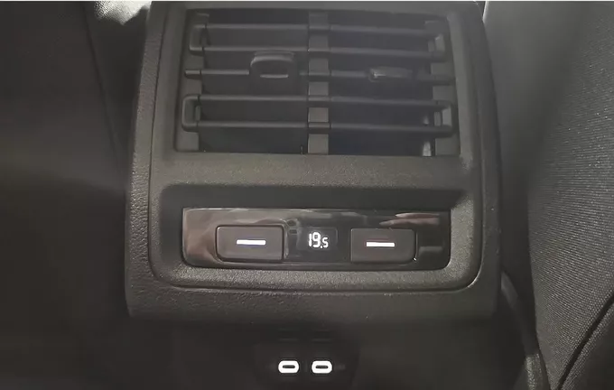VOLKSWAGEN GOLF 1.4 Hybrid Rechargeable OPF 204 DSG6 Style 1st photo 20 2128010