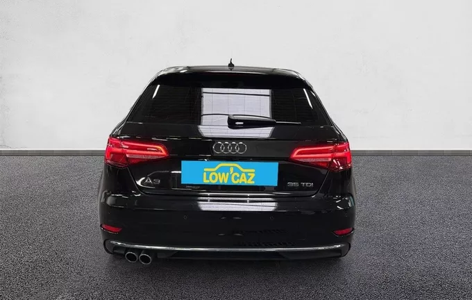 AUDI A3 Sportback 35 TDI 150 S tronic 7 Design Luxe extérieur arrière 212937