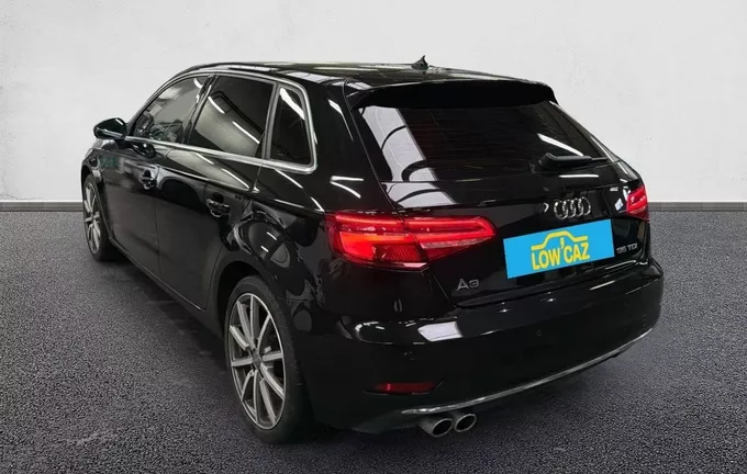 AUDI A3 Sportback 35 TDI 150 S tronic 7 Design Luxe extérieur trois quart arrière gauche 212937