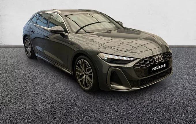 AUDI A5 Avant e-hybrid 299 ch S tronic 7 Quattro S line extérieur trois quart avant droit 8860
