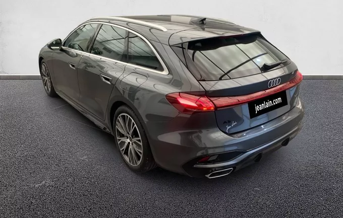 AUDI A5 Avant e-hybrid 299 ch S tronic 7 Quattro S line extérieur trois quart arrière gauche 8860