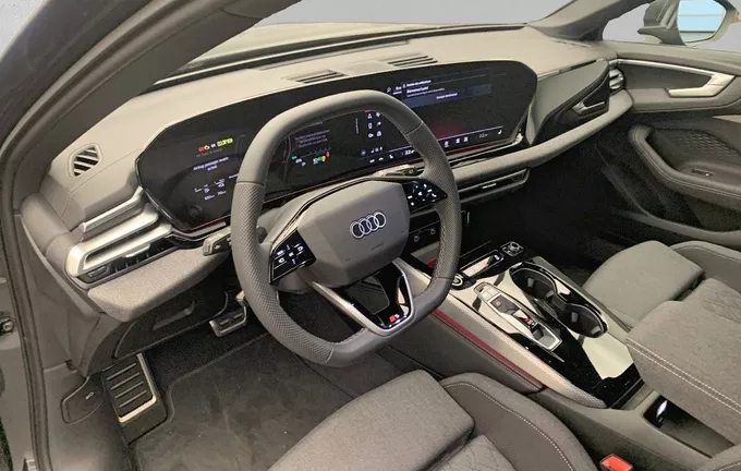 AUDI A5 Avant e-hybrid 299 ch S tronic 7 Quattro S line photo 11 8860