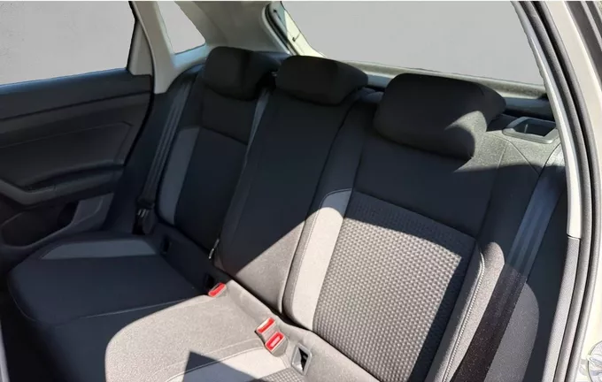 VOLKSWAGEN POLO 1.0 TSI 95 S&S BVM5 Life extérieur arrière 2129259