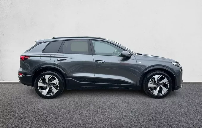AUDI Q6 E-TRON 306 ch 100 kWh performance S line extérieur côté droit 2128950