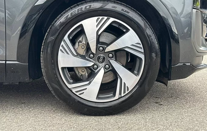AUDI Q6 E-TRON 306 ch 100 kWh performance S line photo 9 2128950