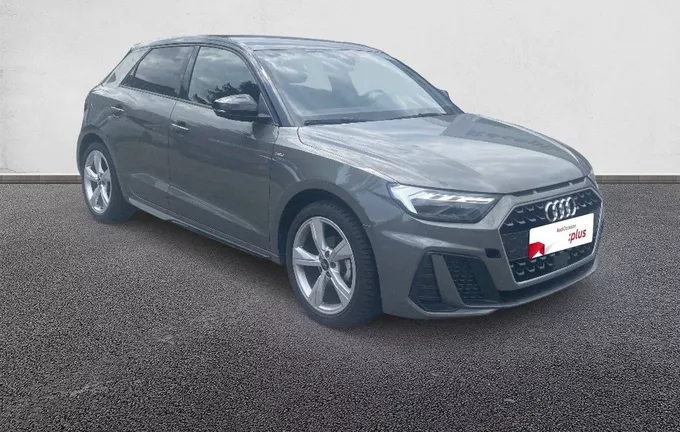 AUDI A1 Sportback 25 TFSI 95 ch S tronic 7 S Line extérieur trois quart avant droit 2130767