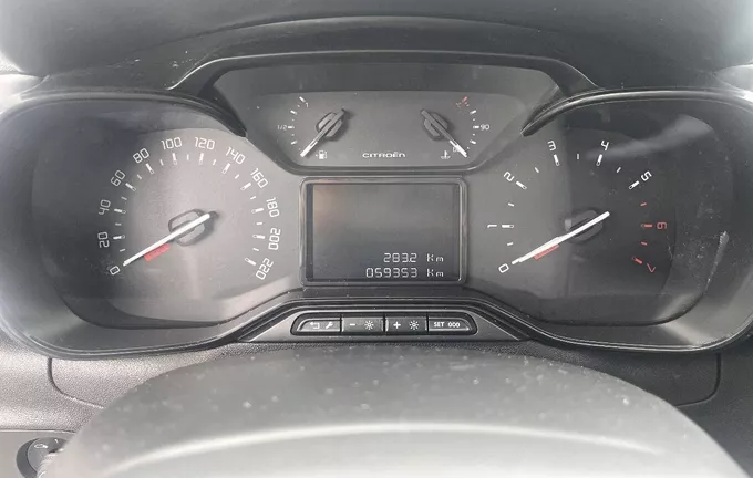 CITROEN C3 BlueHDi 100 S&S BVM6 Feel photo 10 945111