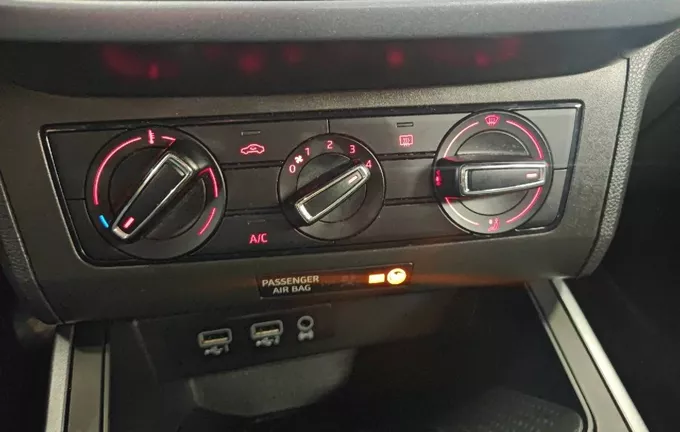 SEAT ARONA 1.0 EcoTSI 95 ch Start/Stop BVM5 Style photo 14 213234
