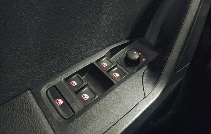 SEAT ARONA 1.0 EcoTSI 95 ch Start/Stop BVM5 Style photo 19 213234