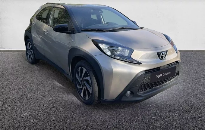 TOYOTA AYGO X 1.0 VVT-i 72 Design extérieur trois quart avant droit 1103898