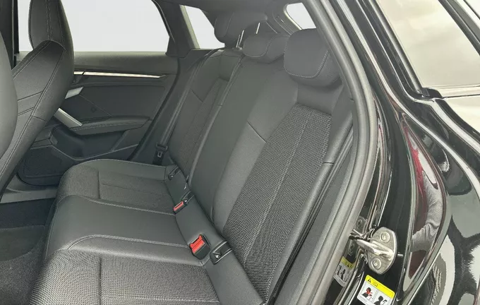 AUDI A3 Sportback TDI 150 S tronic 7 S line photo 17 6479