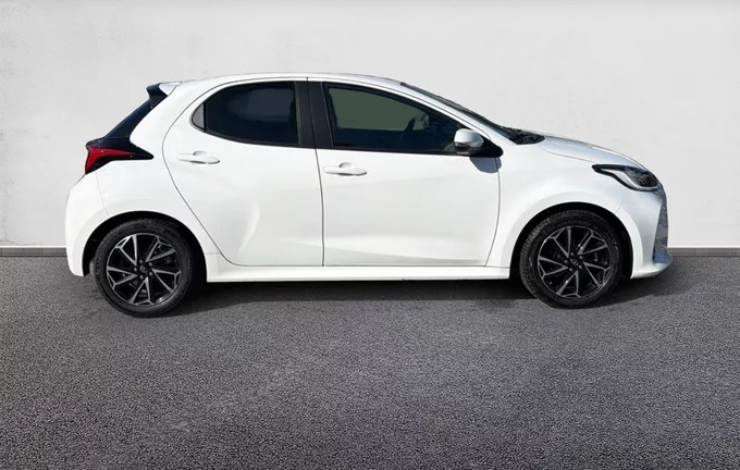 TOYOTA YARIS Hybride 116h Design extérieur côté droit 1103130