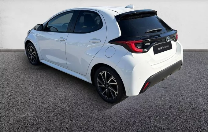 TOYOTA YARIS Hybride 116h Design extérieur trois quart arrière gauche 1103130