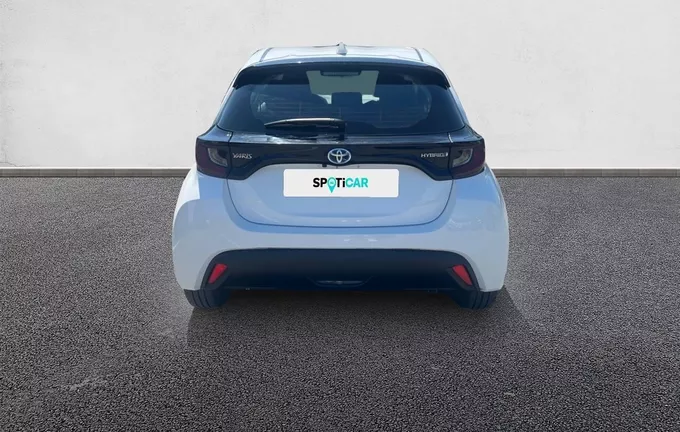 TOYOTA YARIS Hybride 116h Collection extérieur trois quart arrière droit 946616