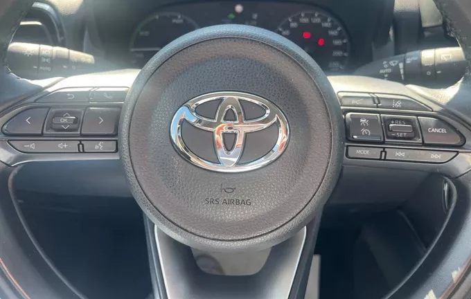 TOYOTA YARIS Hybride 116h Collection photo 19 946616