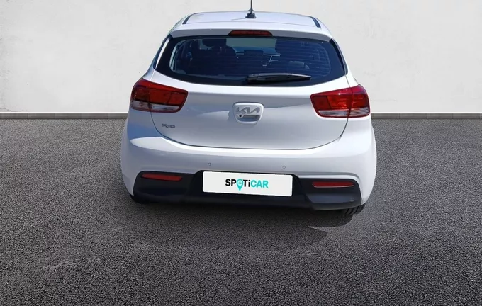 KIA RIO 1.2 DPi 84 ch BVM5 Active extérieur trois quart arrière droit 945970