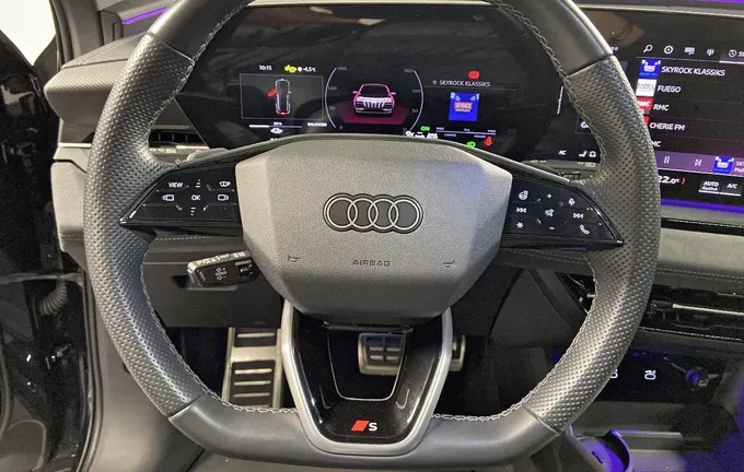 AUDI Q6 E-TRON 387 ch 100 kWh quattro S line photo 12 2124695