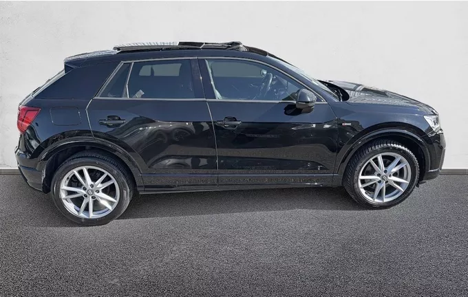 AUDI Q2 30 TDI 116 S tronic 7 S Line extérieur côté droit 213316