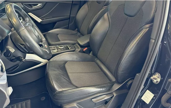 AUDI Q2 30 TDI 116 S tronic 7 S Line extérieur trois quart arrière droit 213316