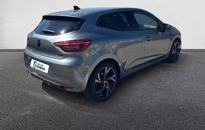 RENAULT CLIO E-Tech full hybrid 145 Engineered extérieur trois quart arrière droit 2127428