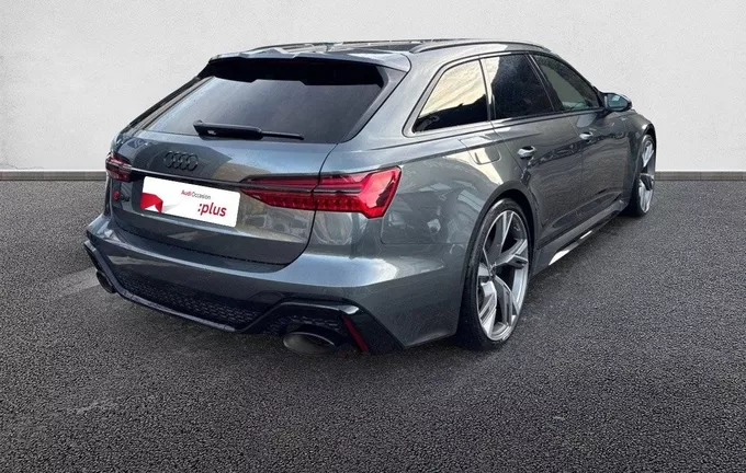 AUDI RS6 Avant V8 4.0 TFSI 600 Tiptronic 8 Quattro extérieur trois quart arrière droit 2124090