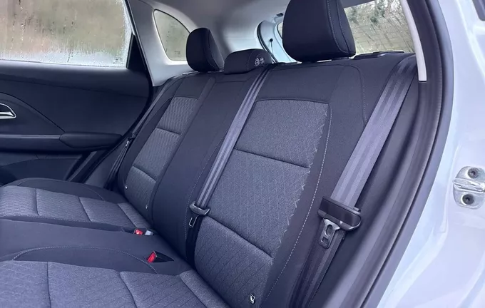 MG ZS 1.5 L Hybrid+ 197 ch Comfort photo 29 7166