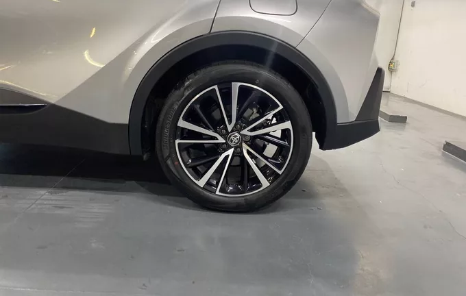 TOYOTA C-HR Hybride 140 Collection photo 9 1103545