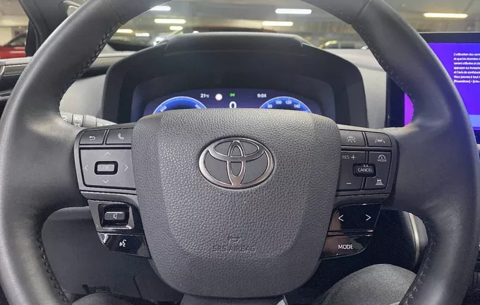 TOYOTA C-HR Hybride 140 Collection photo 12 1103545