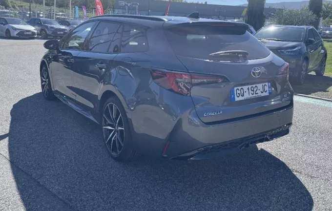 TOYOTA COROLLA Touring Sports Hybride 140ch GR Sport extérieur trois quart arrière gauche 1103906