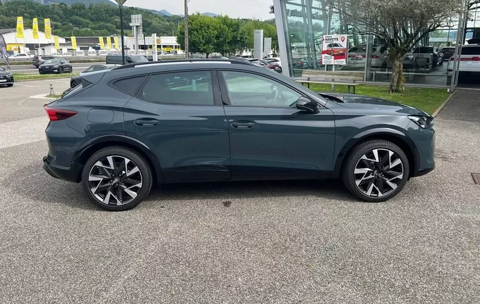 CUPRA FORMENTOR eHybrid 272 ch DSG6 VZ extérieur côté droit 0363
