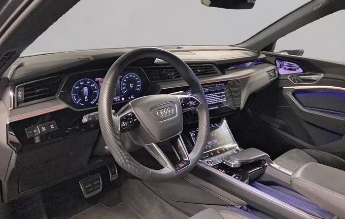 AUDI Q8 E-TRON Sportback 55 408 ch 114 kWh Quattro S line photo 11 2128160