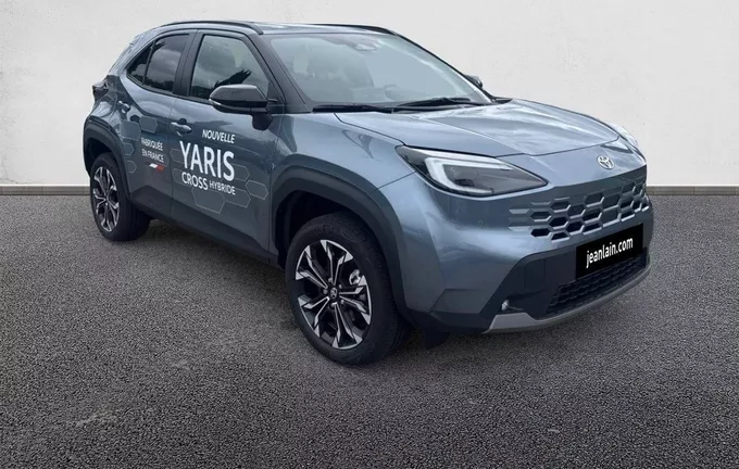 TOYOTA YARIS CROSS Hybride 130h 2WD Design extérieur trois quart avant droit 199676