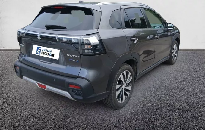 SUZUKI S-CROSS 1.5 Dualjet Allgrip Hybrid Auto Style extérieur trois quart arrière droit 13978