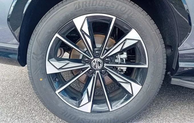 MG EHS 1.5T PHEV 272 ch Luxury photo 9 9113